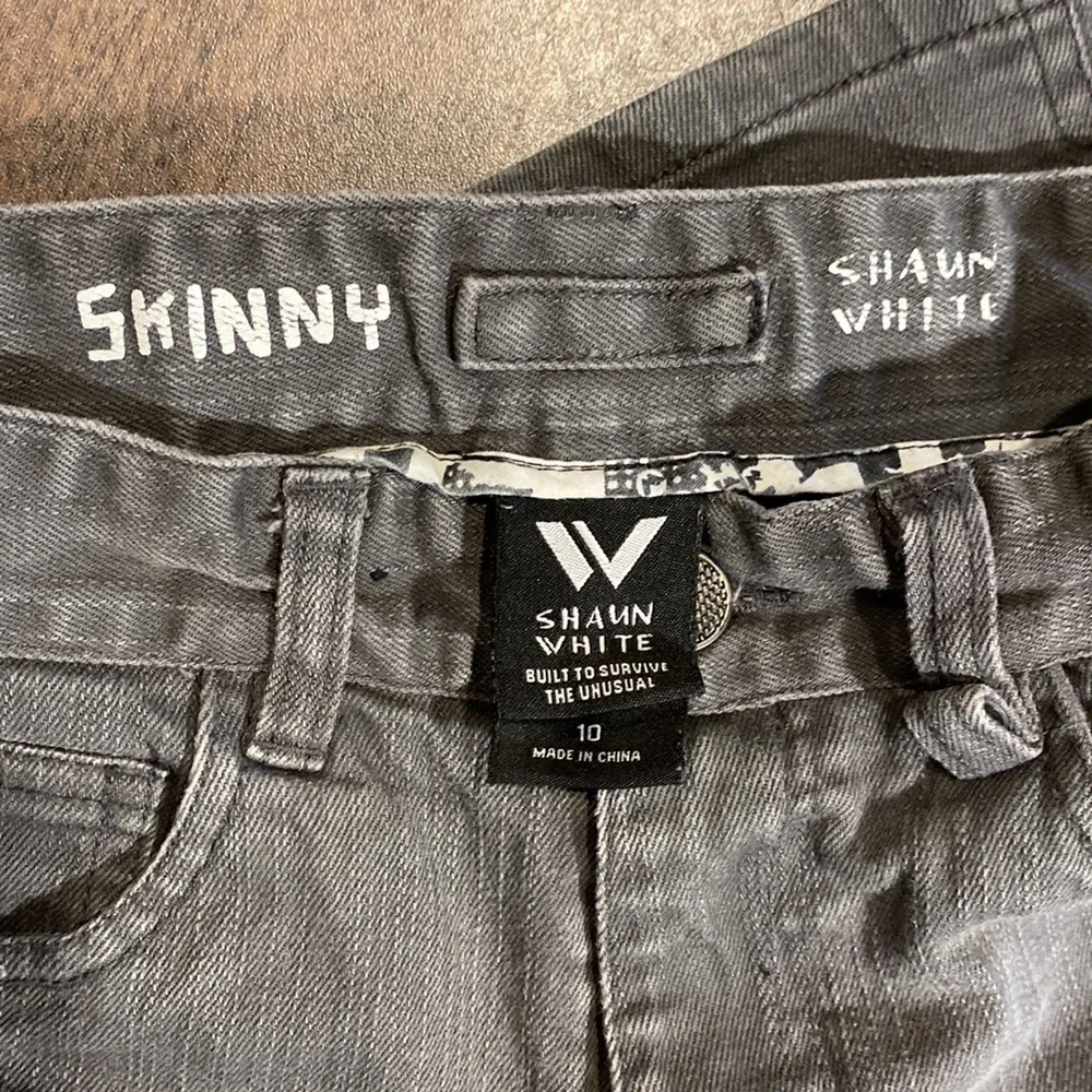 Shaun White adjustable waist skinny jeans size 10 grey skater boy